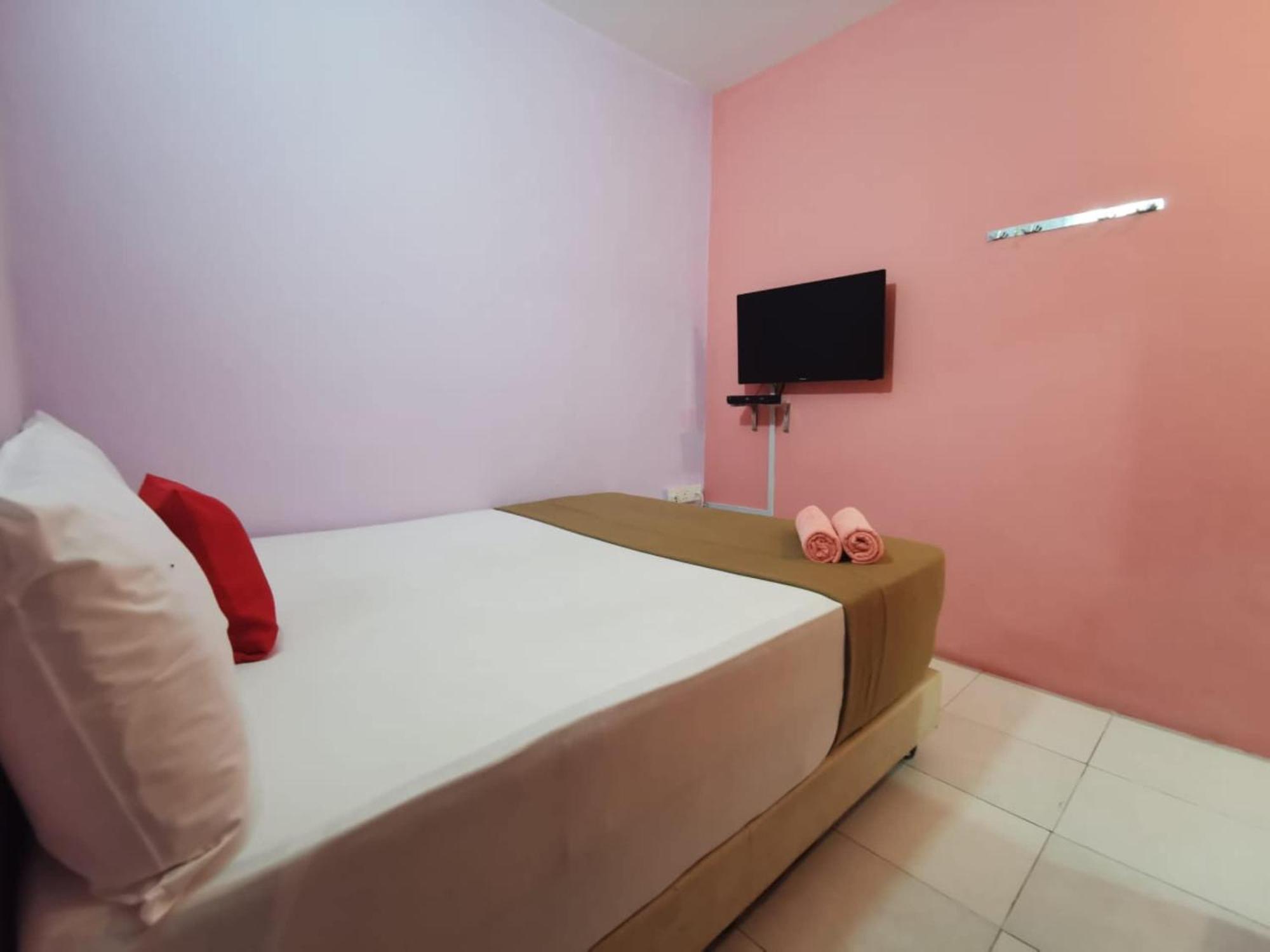 Super Oyo 90086 My Seven Days Inn Johor Bahru Exterior foto
